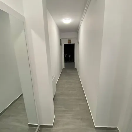 Apartment Sega Mamaia Nord 46 *